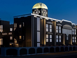 BLACK BOX